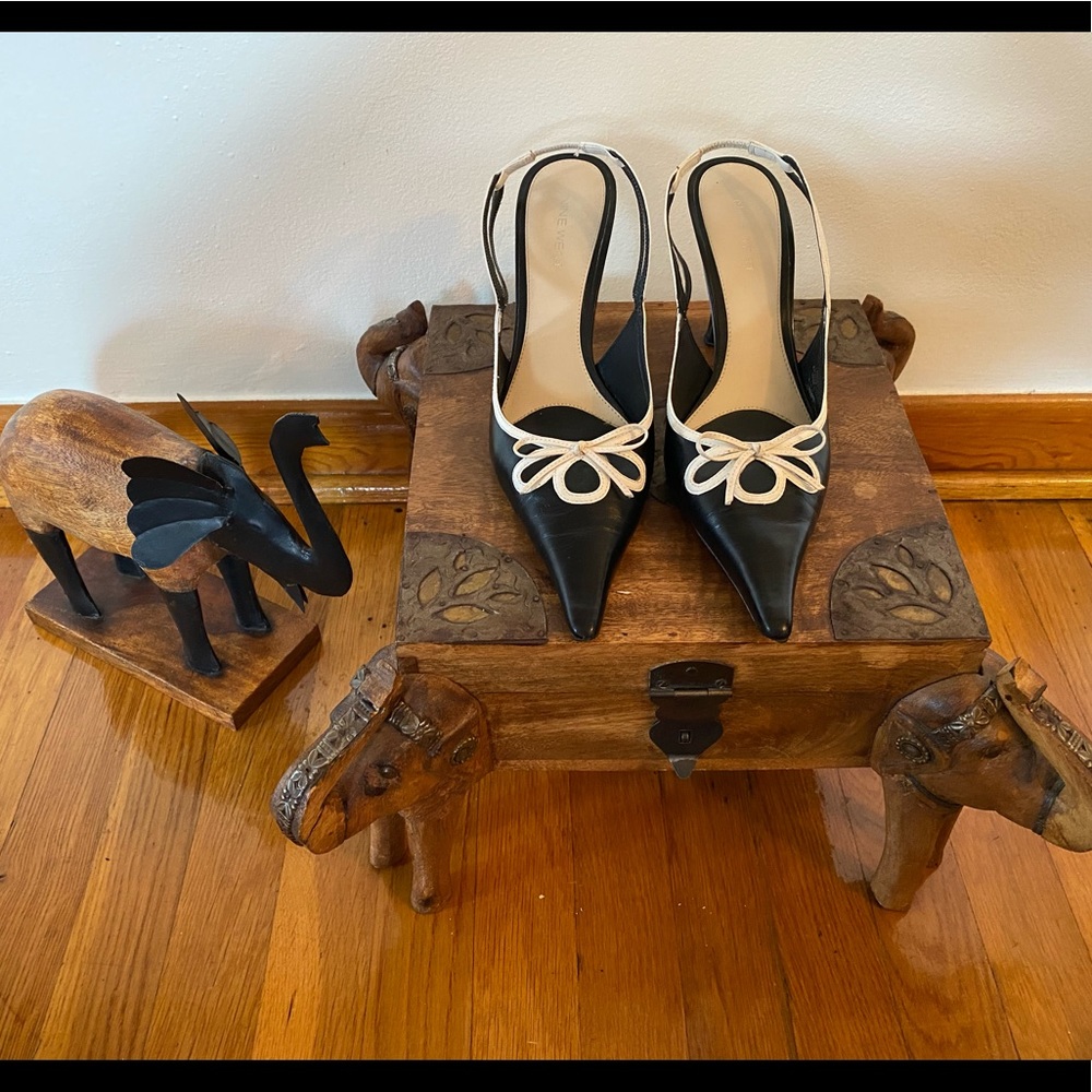 2 Pair of Nine West Sling back Lily Beth size 9.5
